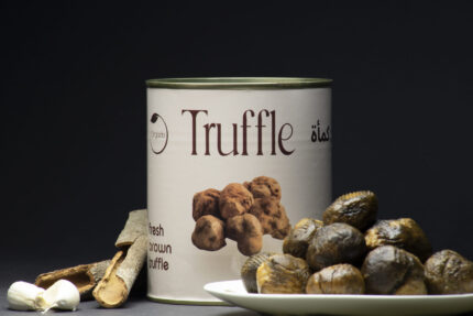 • Premium quality: carefully picked and canned to maintain the natural flavors and benefits. • Natural ingredients: canned only in preservative-free solution of water and salt, our truffles are ready to be consumed or added to your dishes right out of the can. • Sustainable and ethical sourcing: our truffles are ethically and sustainably sourced and support the local producers.